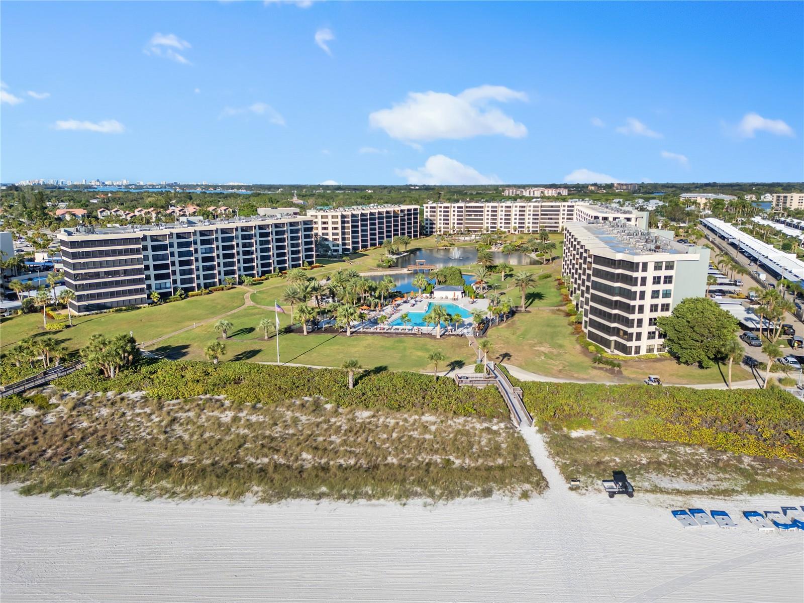 GULF & BAY CLUB PH 5 - Residential