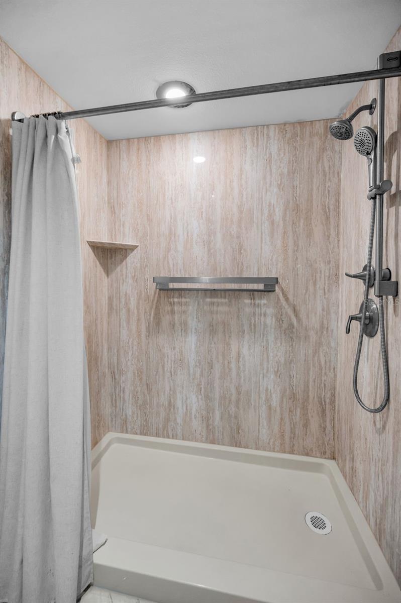 IMPERIAL PINES CONDO - Residential