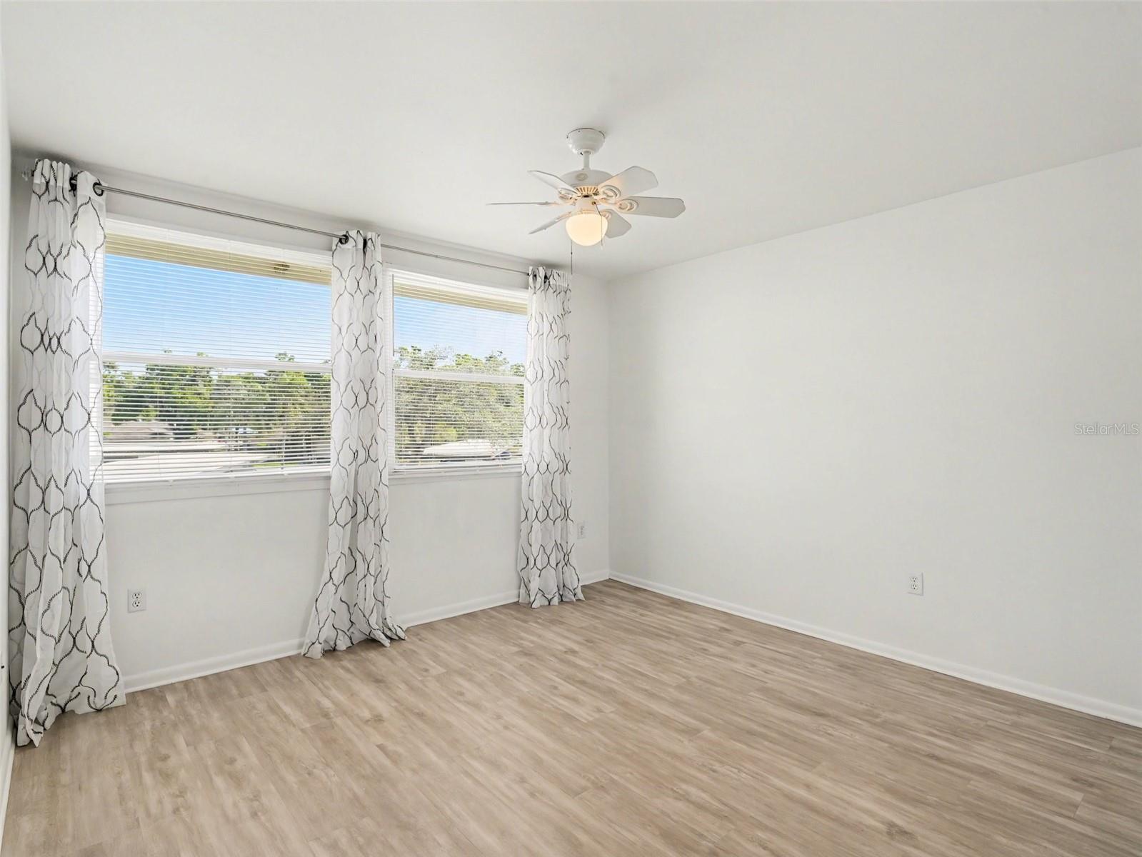 HERONMERE II - Residential