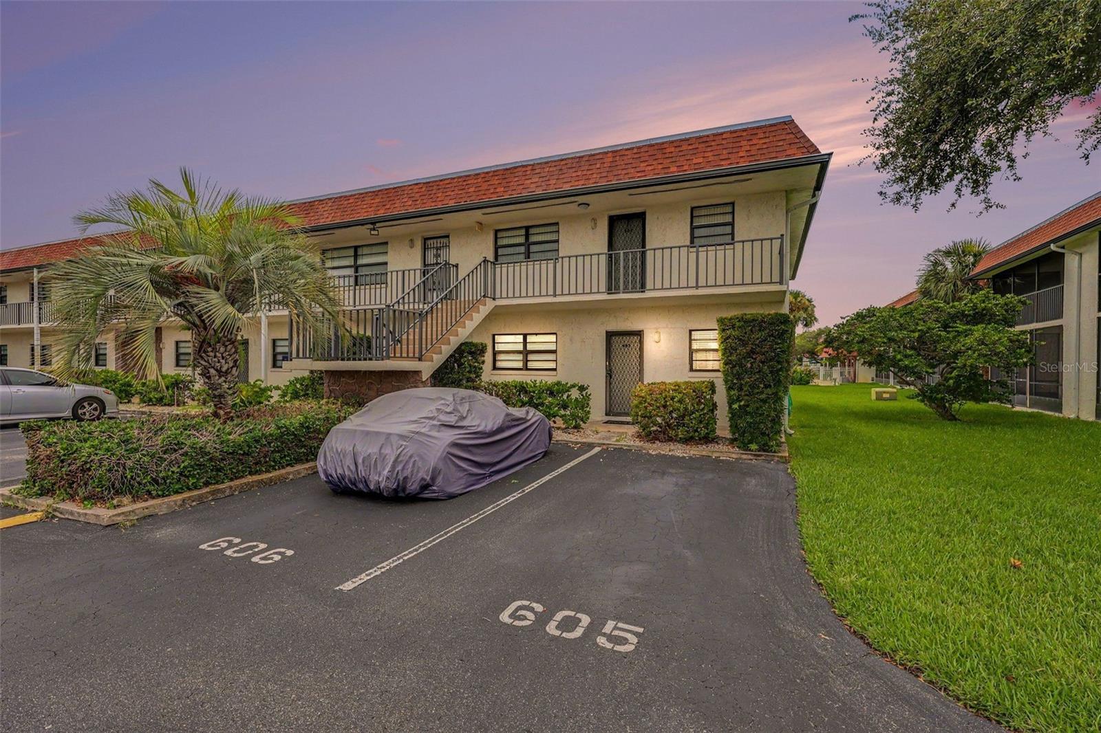 200 SAINT LUCIE LANE 605