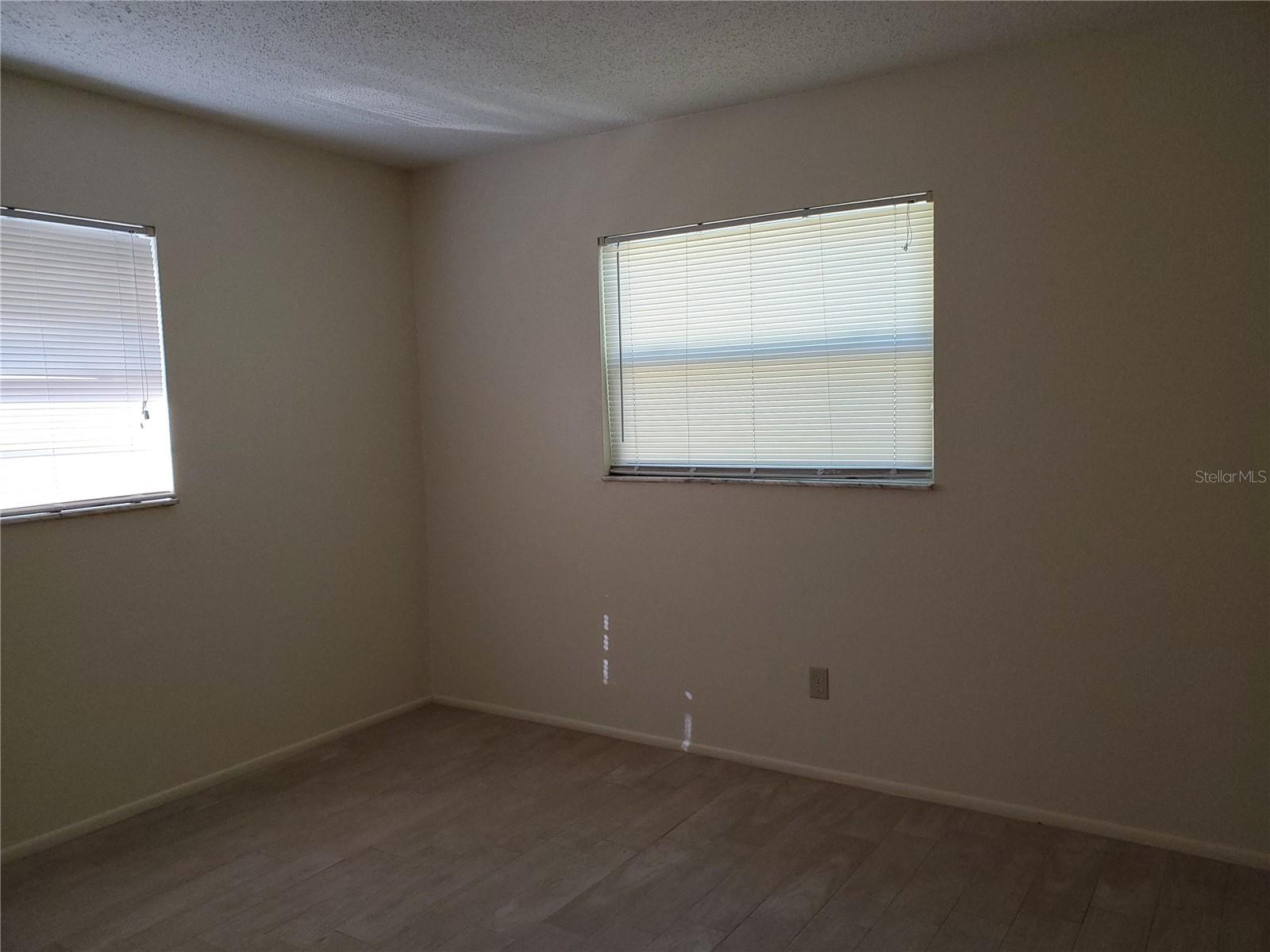 HIGH POINT - Residential Lease