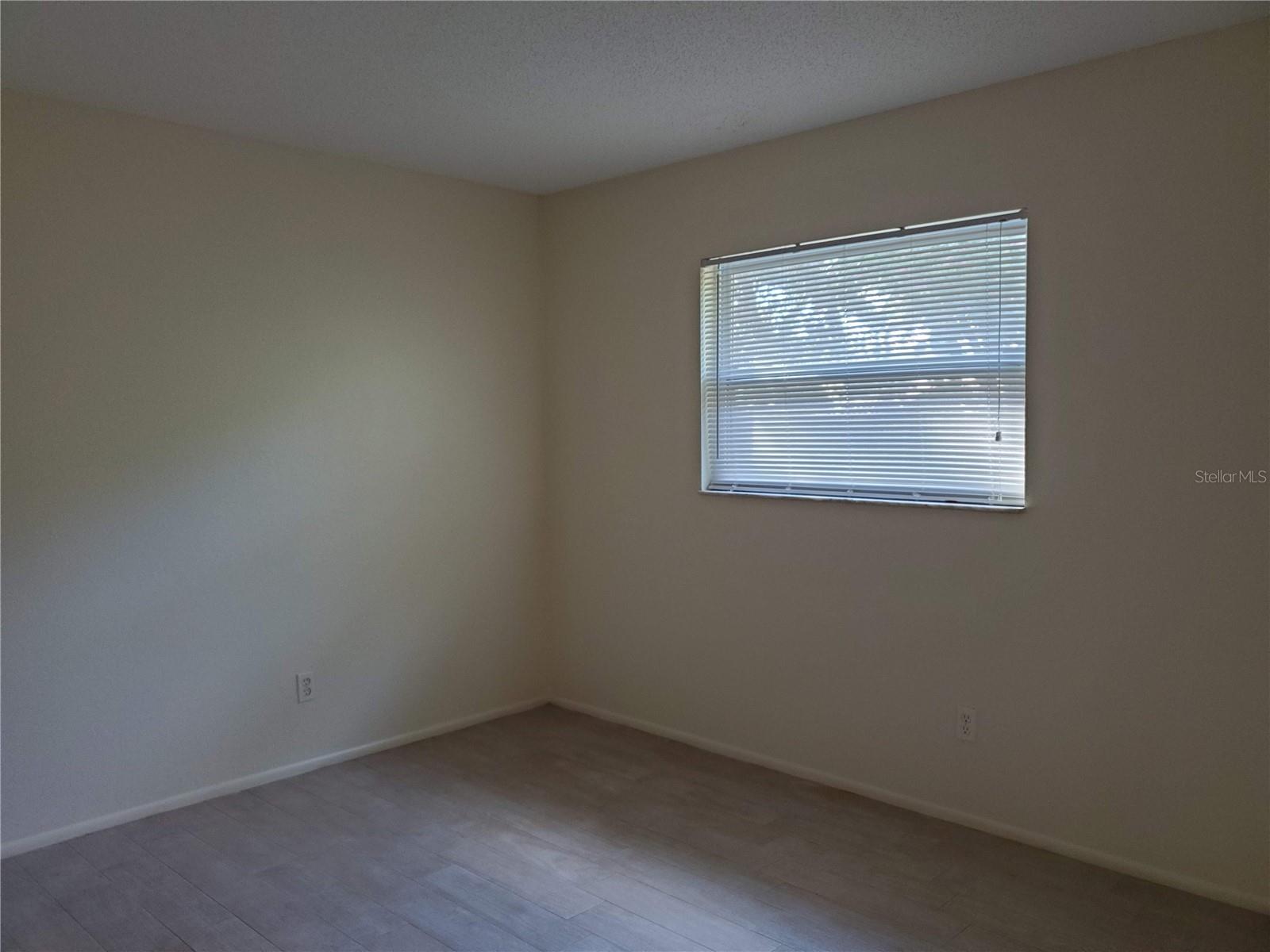 HIGH POINT - Residential Lease