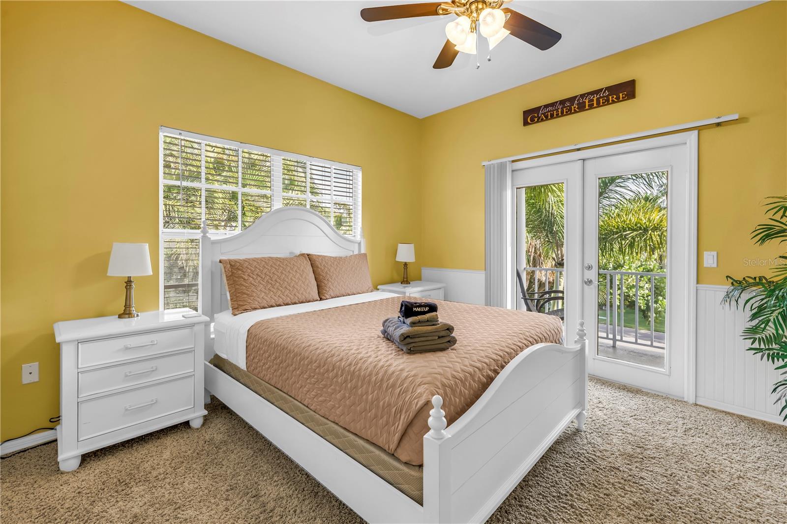 SIESTA BEACH - Residential