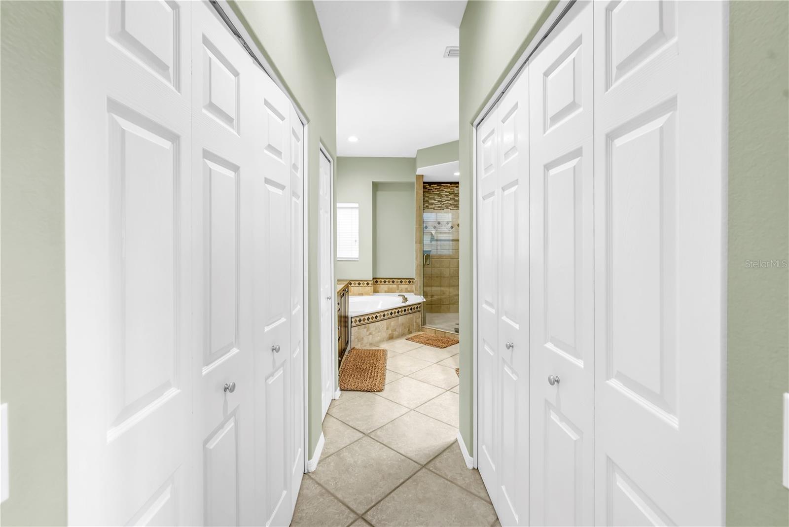 SIESTA BEACH - Residential