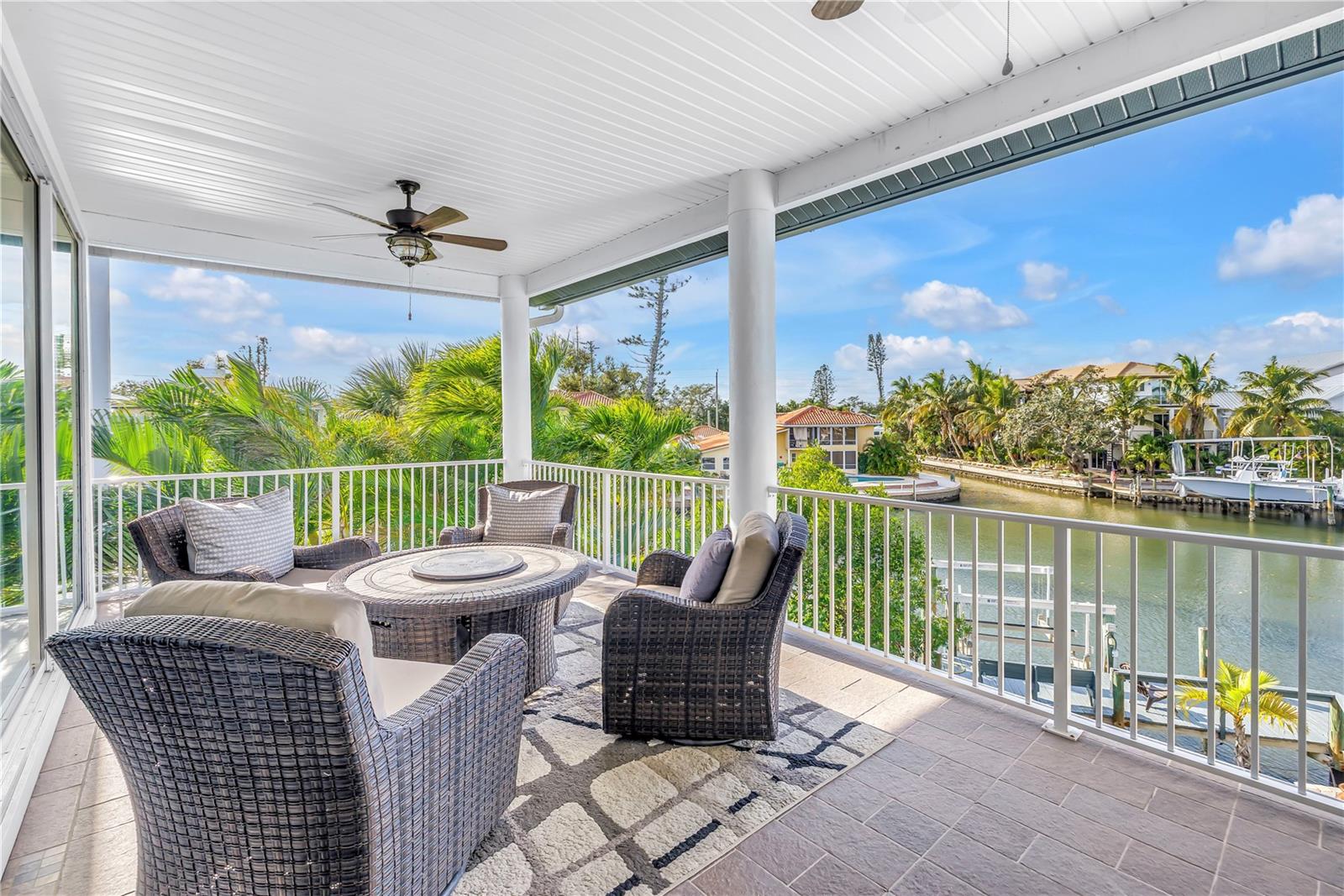 SIESTA BEACH - Residential