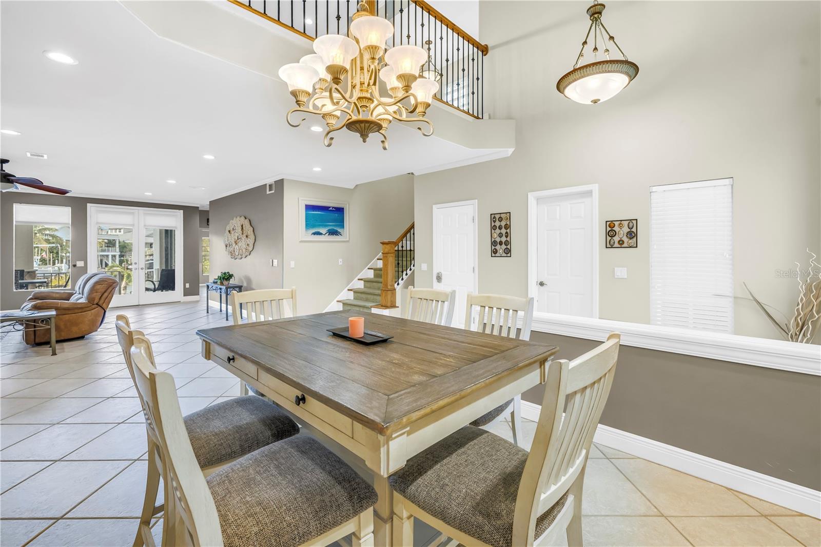 SIESTA BEACH - Residential