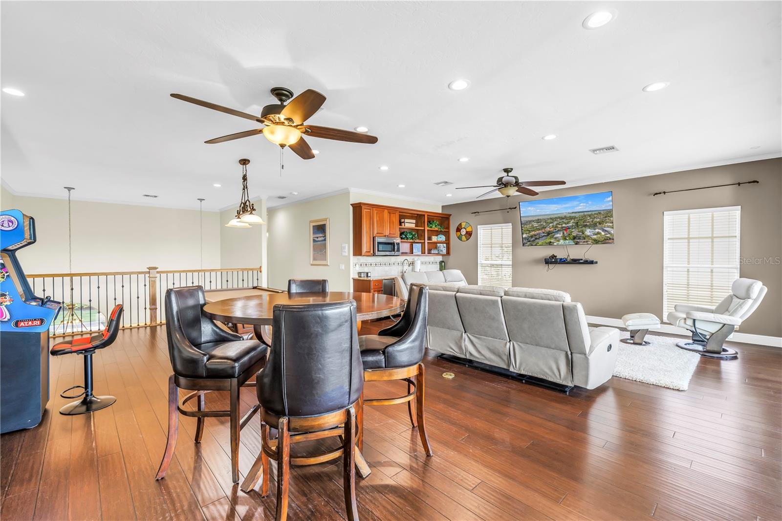 SIESTA BEACH - Residential