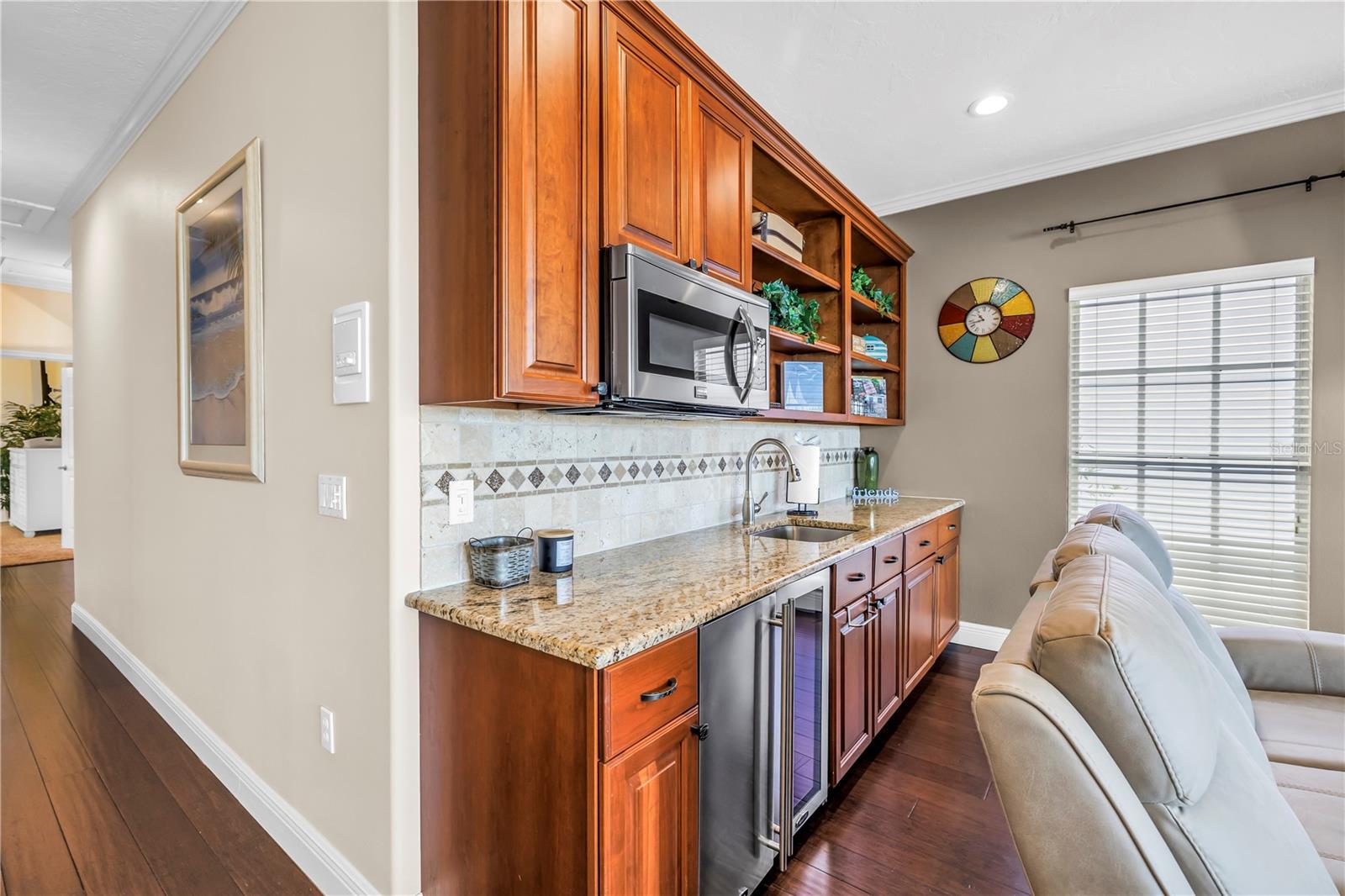 SIESTA BEACH - Residential