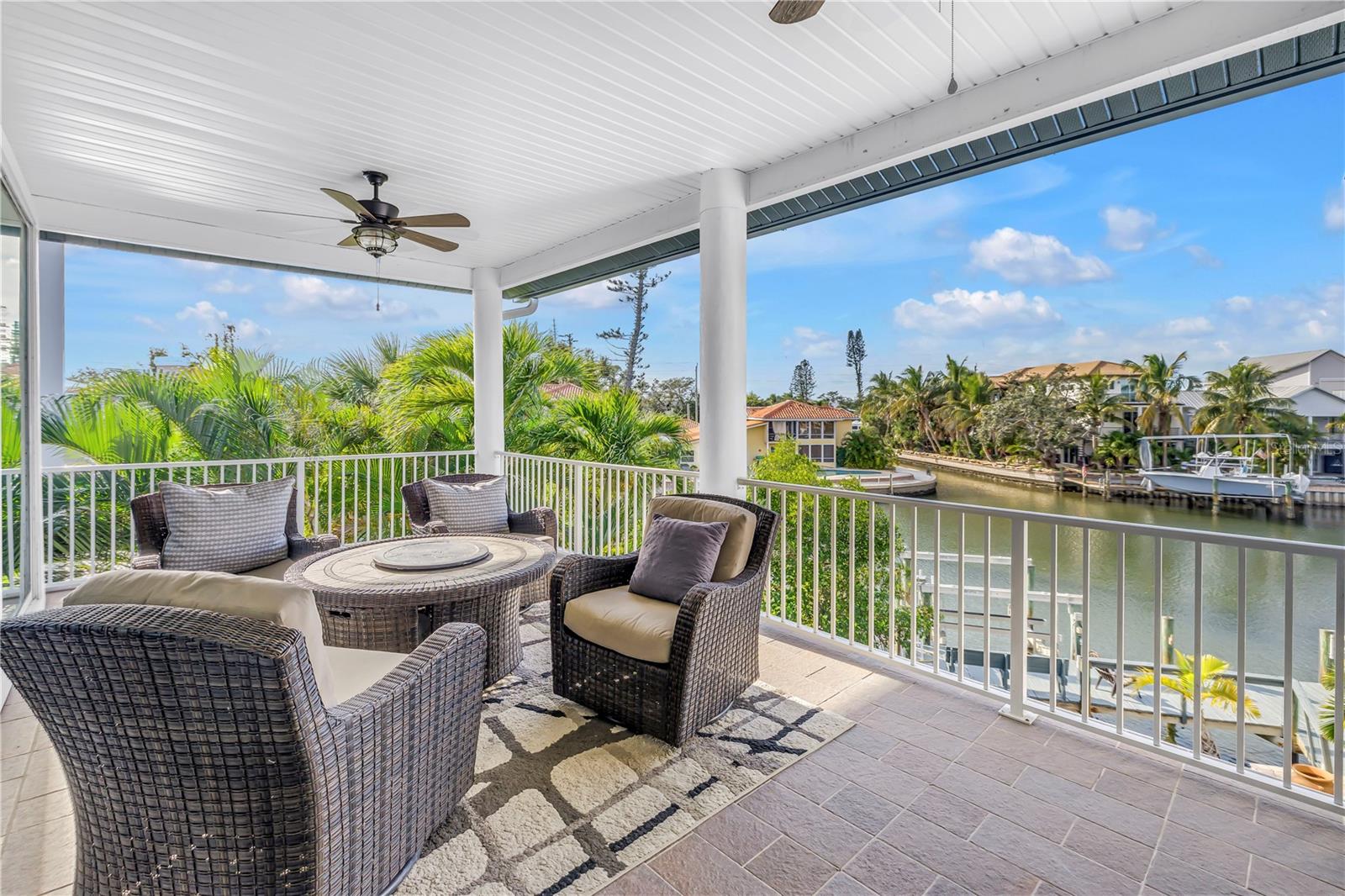 SIESTA BEACH - Residential