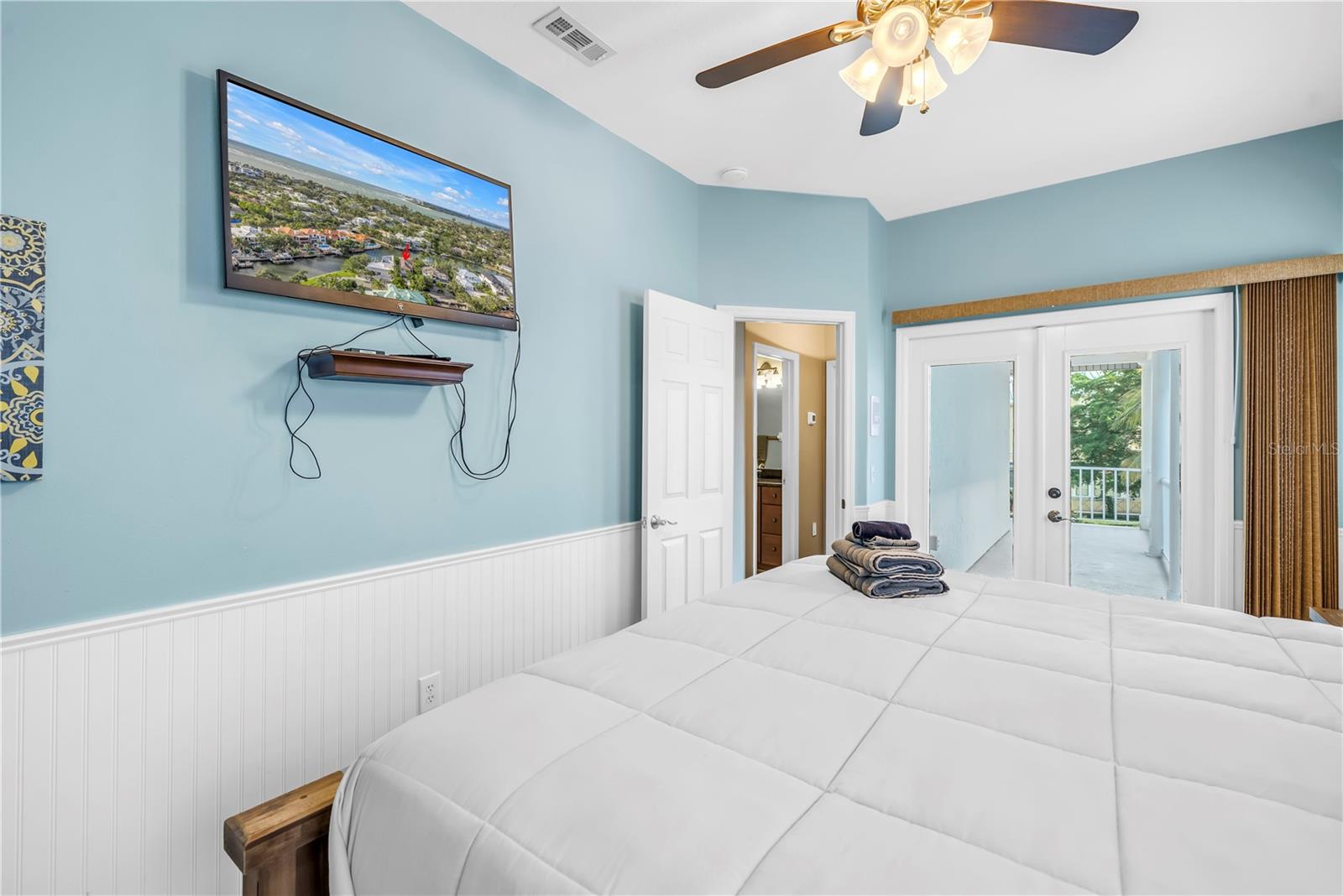 SIESTA BEACH - Residential