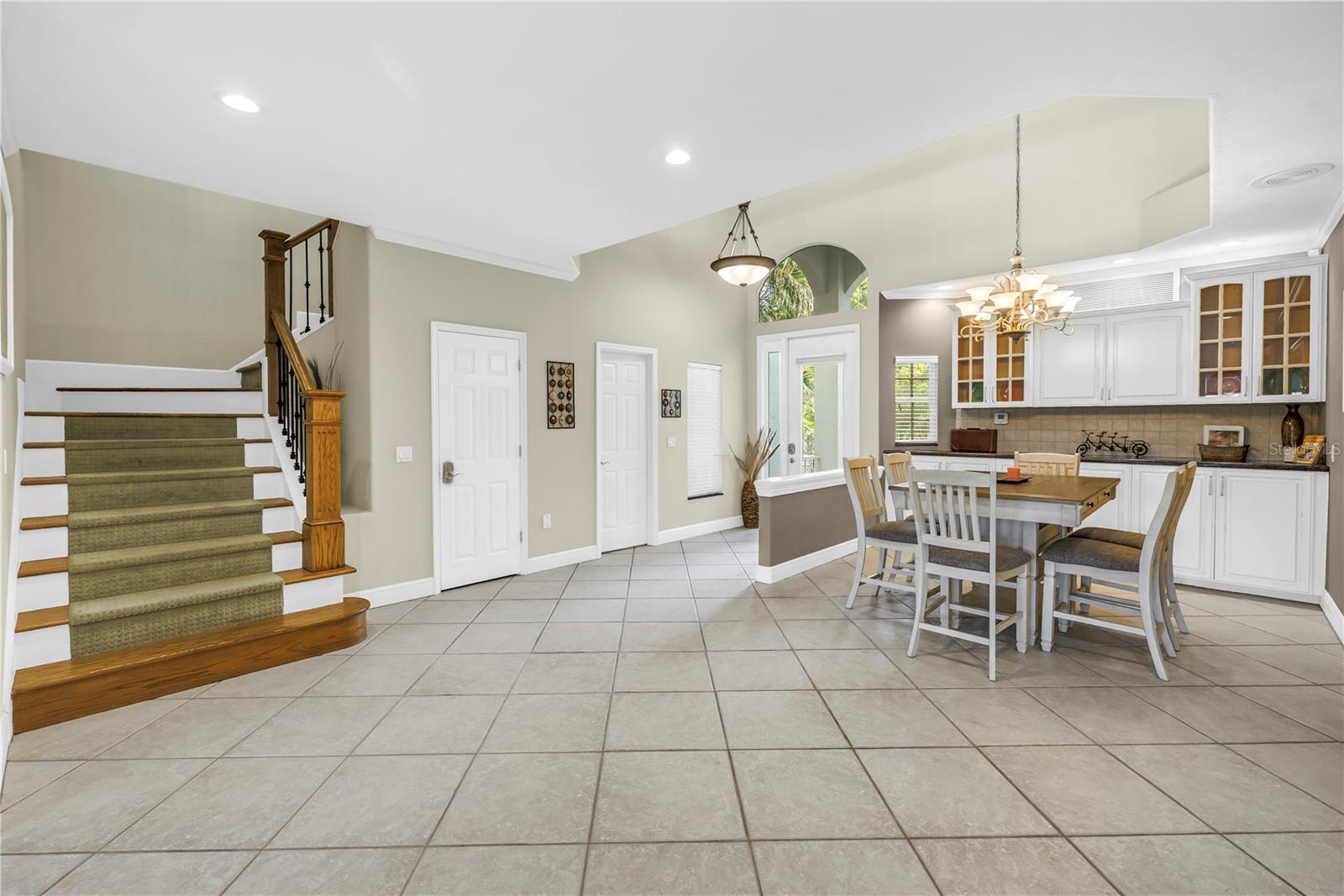 SIESTA BEACH - Residential