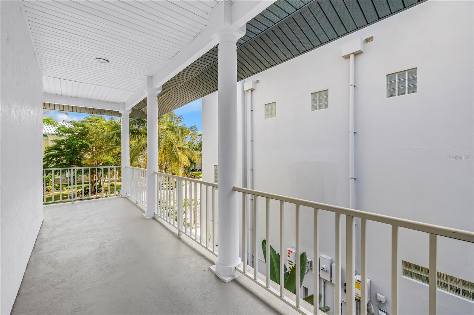 SIESTA BEACH - Residential