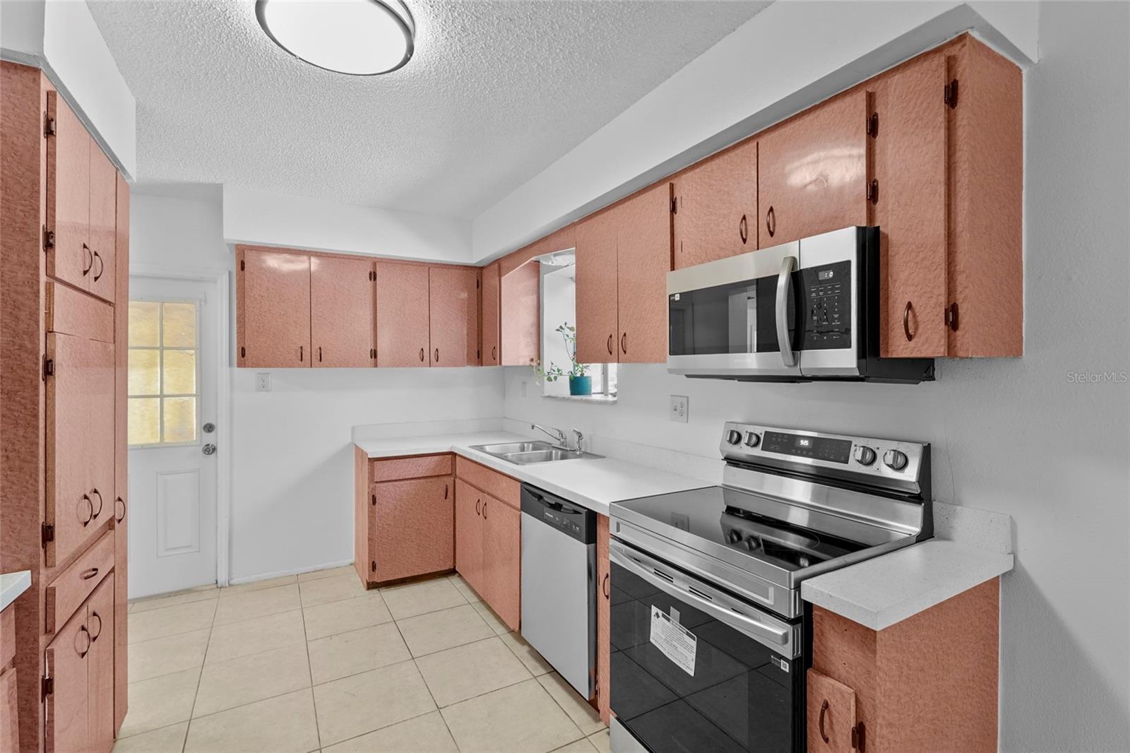 EPSTEINS ADD TO NEWTOWN - Residential