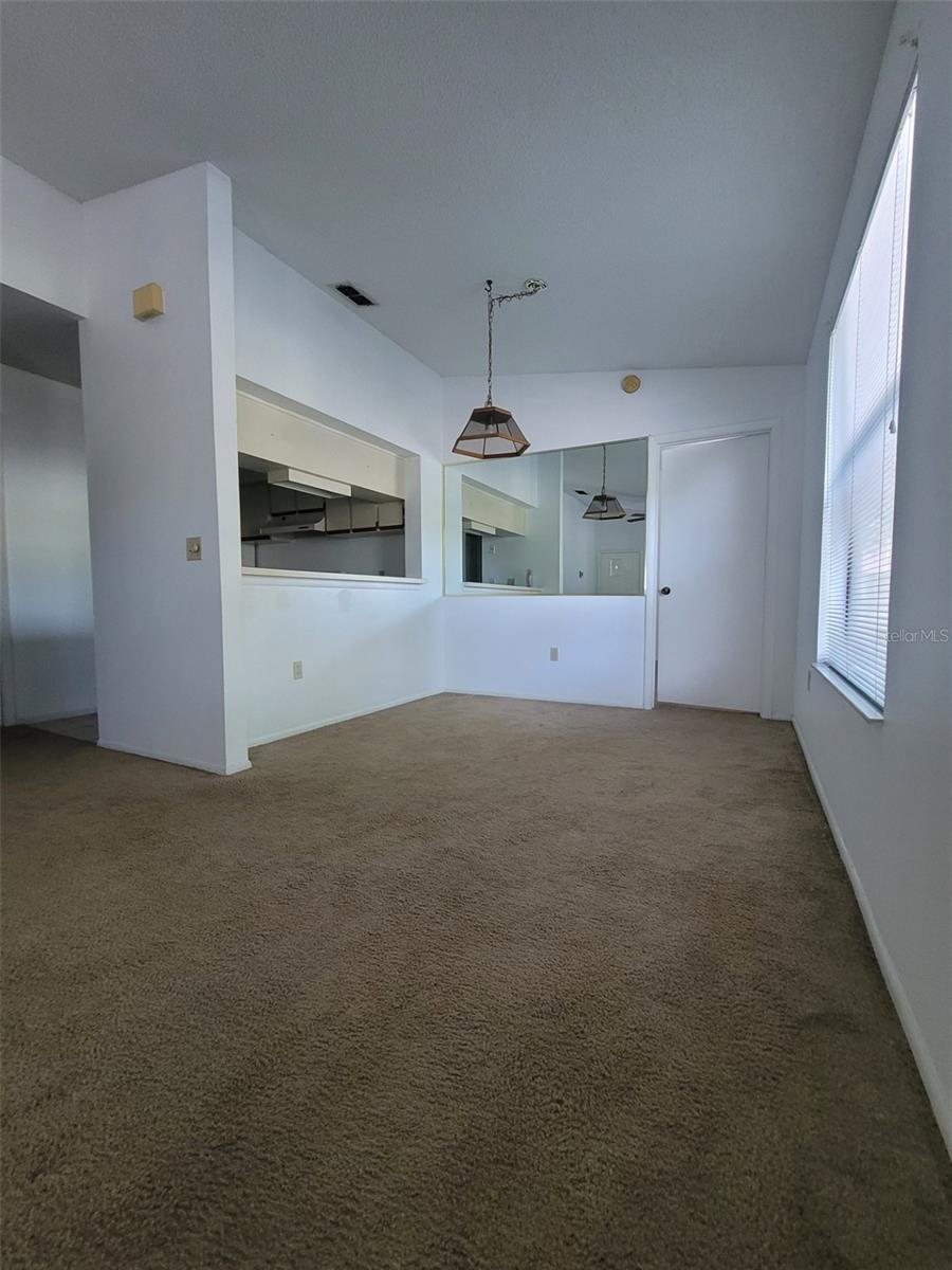3124 S SEMORAN BOULEVARD 206