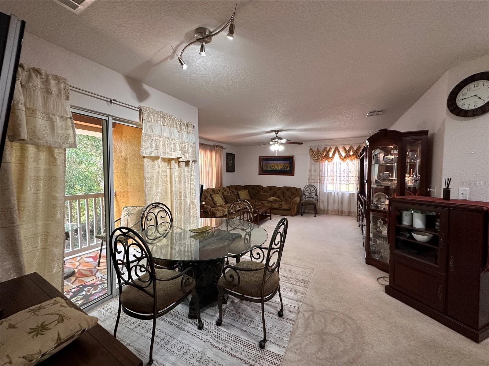 M/PALM POINTE 1 - Residential Lease
