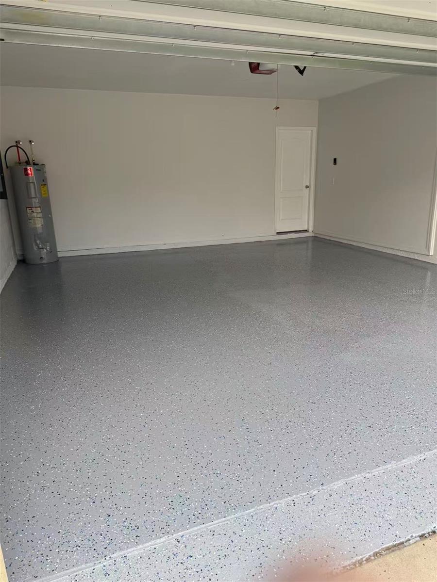 TAVARES LANE PARK RIDGE PH A - Residential Lease