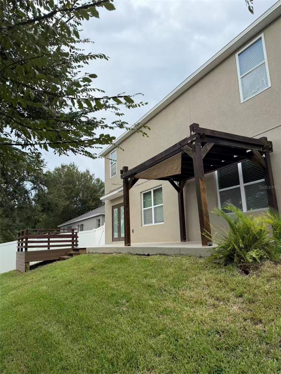 TAVARES LANE PARK RIDGE PH A - Residential Lease