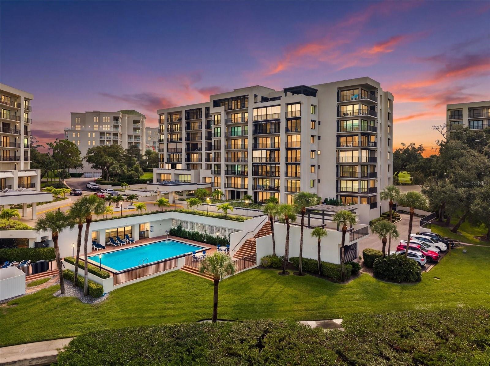 6 BELLEVIEW BOULEVARD 604