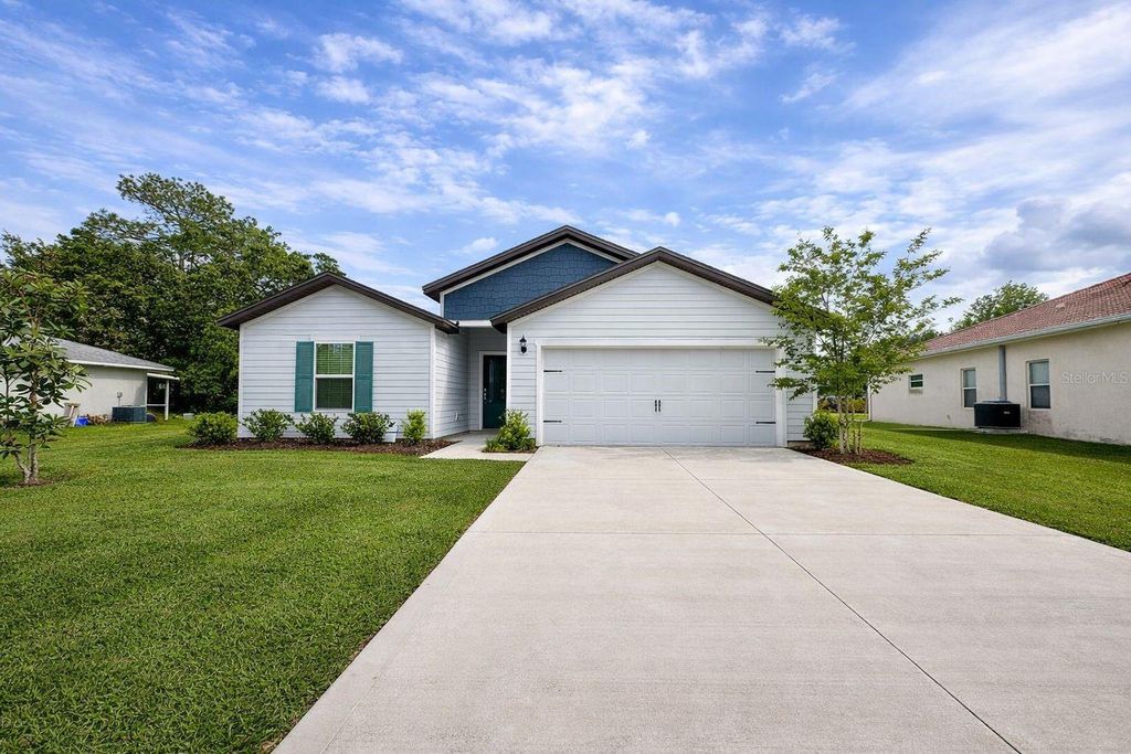 Photo of 34 Presidential Lane, Palm Coast, FL 32164 (MLS # NS1087996)