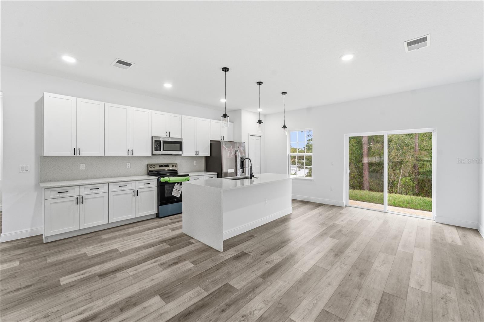 MARION OAKS UN 03 - Residential