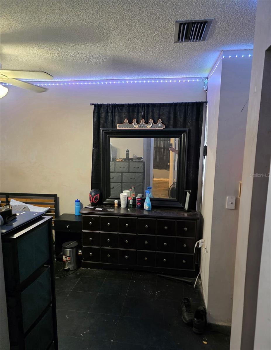 SEVEN SPGS HOMES - Residential