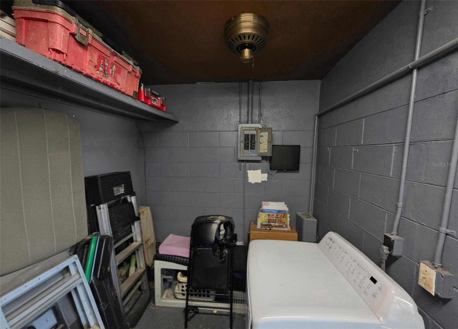 SEVEN SPGS HOMES - Residential