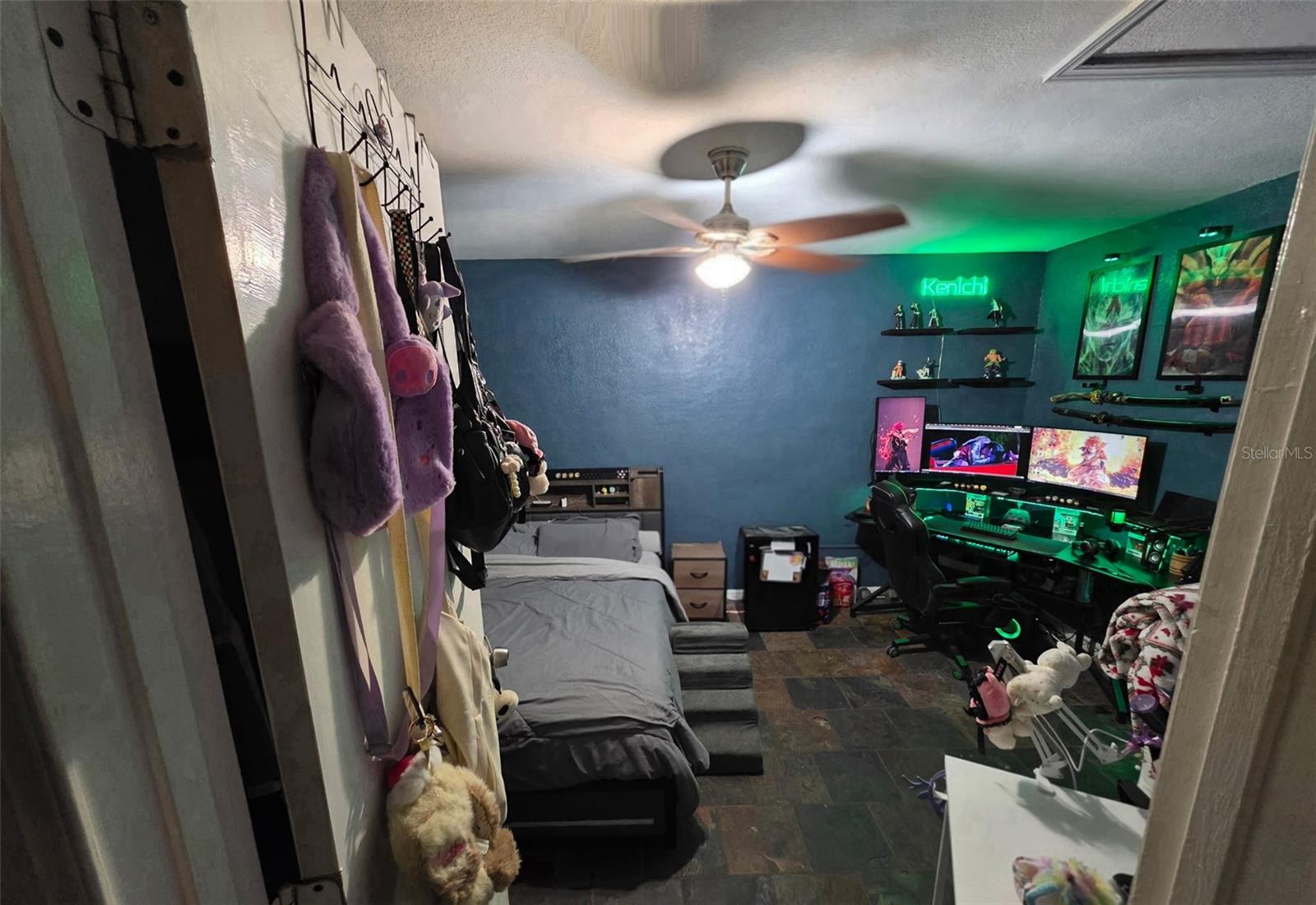 SEVEN SPGS HOMES - Residential