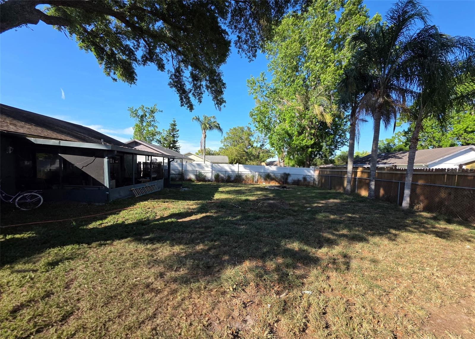 SEVEN SPGS HOMES - Residential