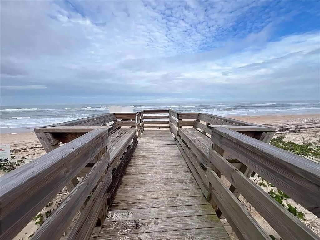 Photo of 5 Rollins Dunes Drive, Palm Coast, FL 32137 (MLS # FC315630)