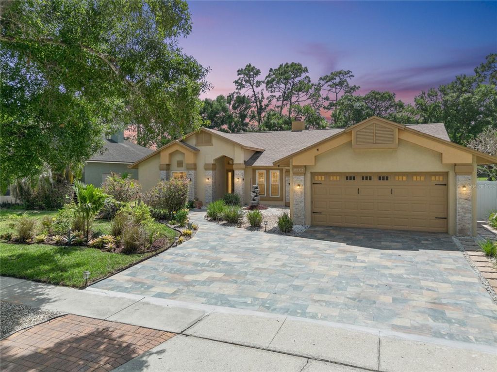 Photo of 3362 Paisley Circle, Orlando, FL 32817 (MLS # O6411456)