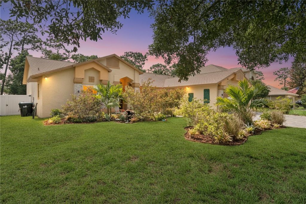 Photo of 3362 Paisley Circle, Orlando, FL 32817 (MLS # O6411456)