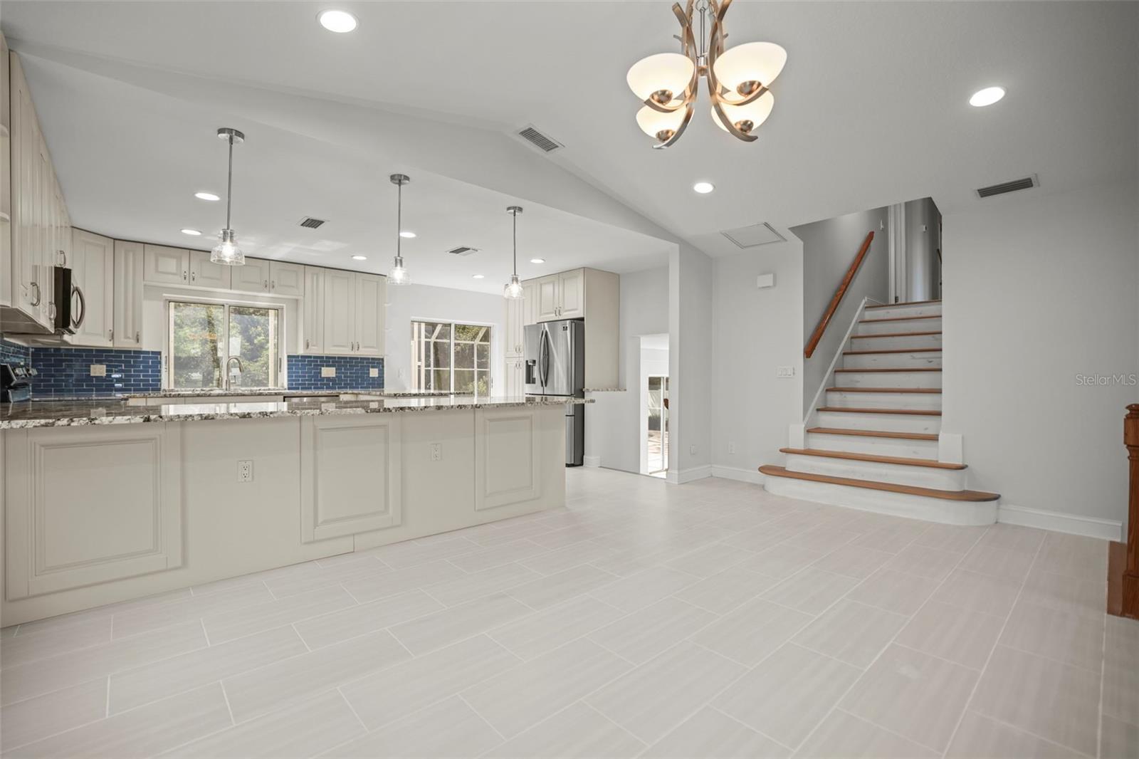 957 WEATHERSFIELD DRIVE