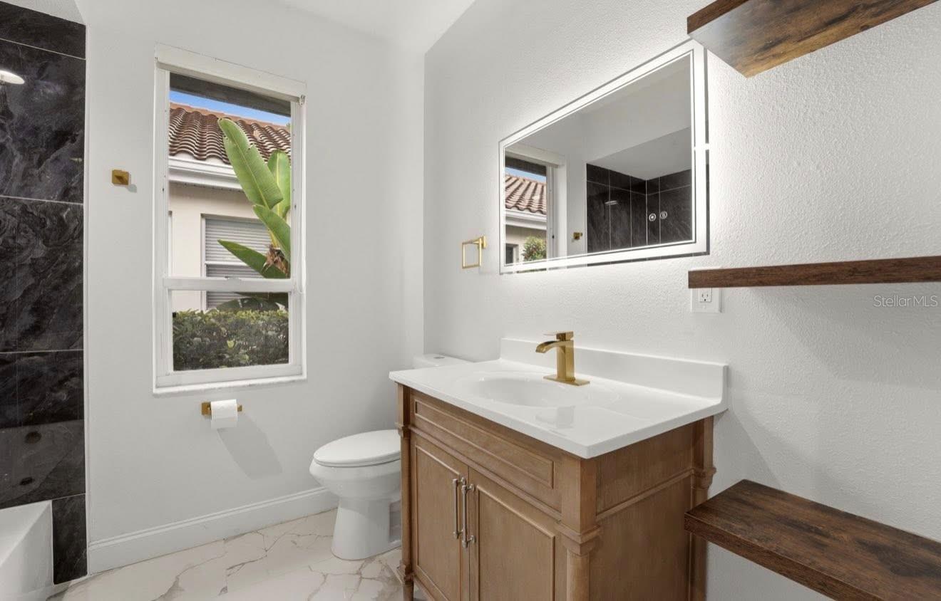 VENICE GOLF & COUNTRY CLUB - Residential