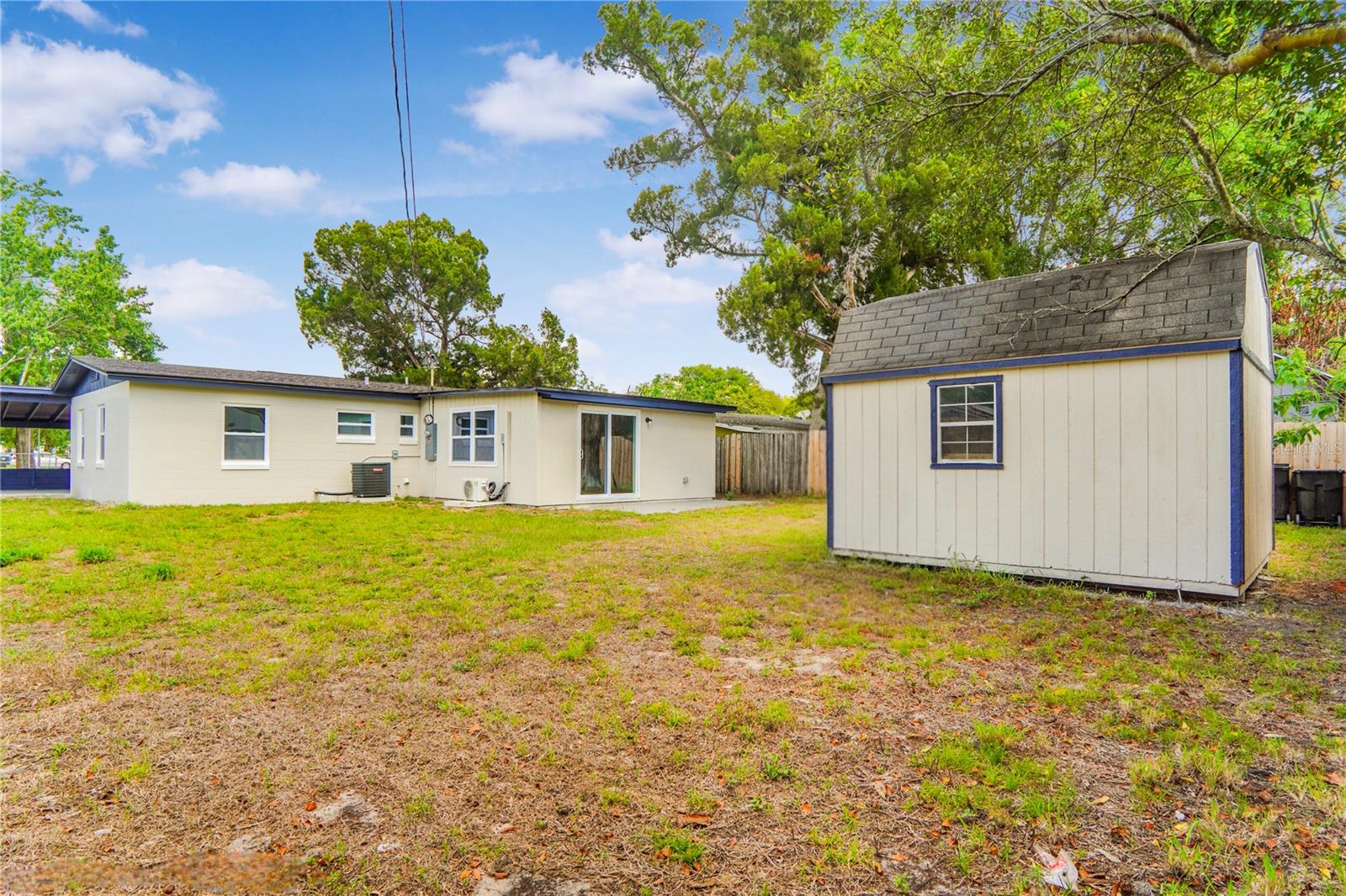 EAST ORLANDO - Residential