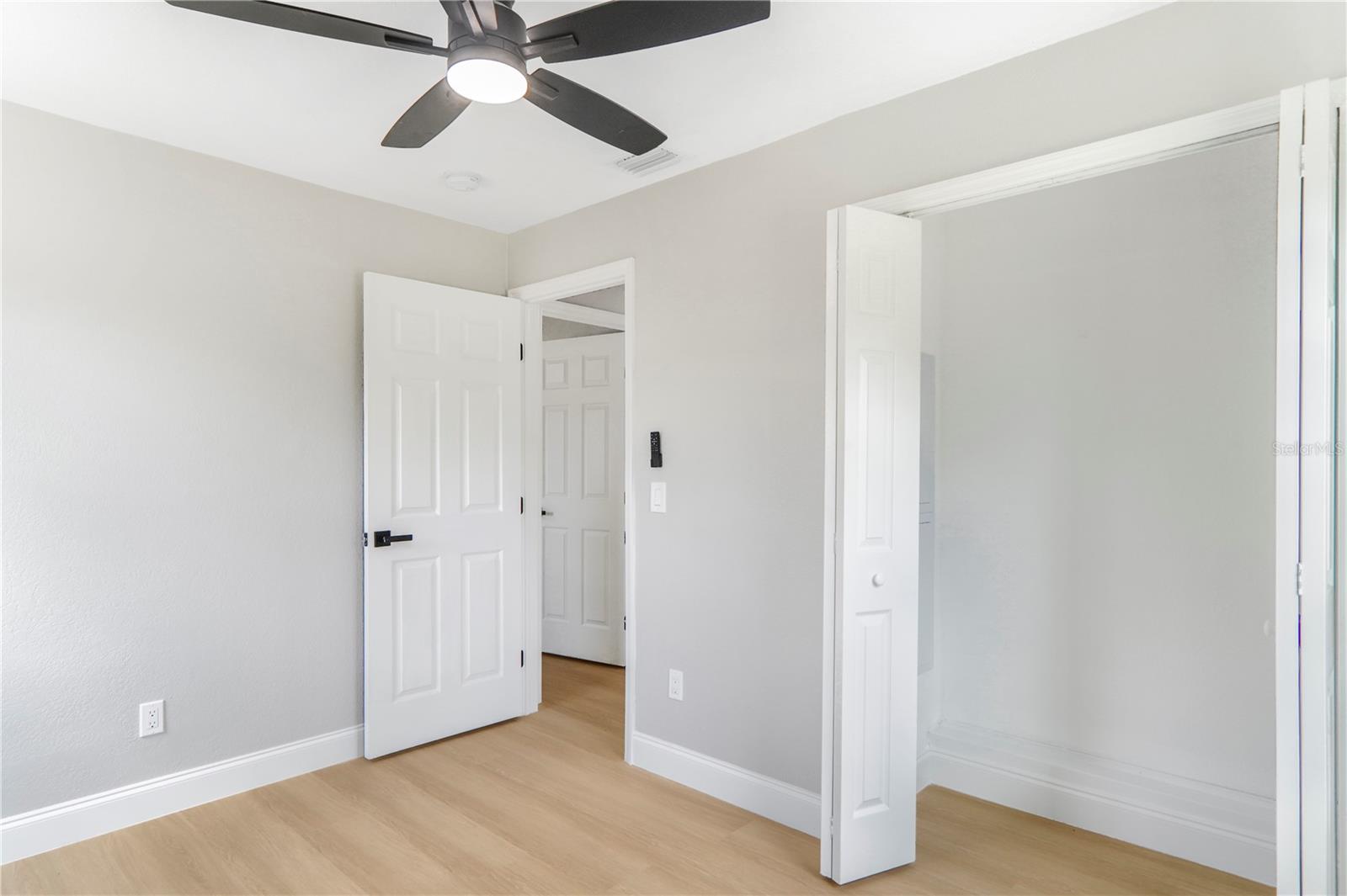 EAST ORLANDO - Residential