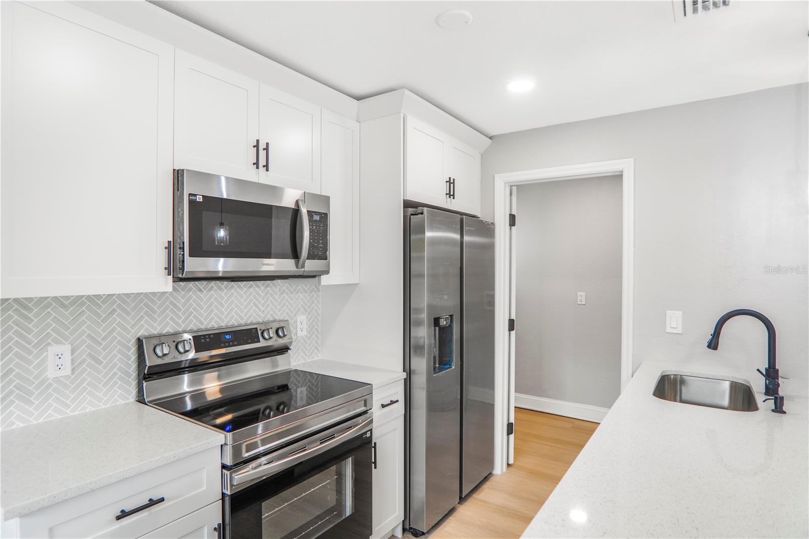 EAST ORLANDO - Residential