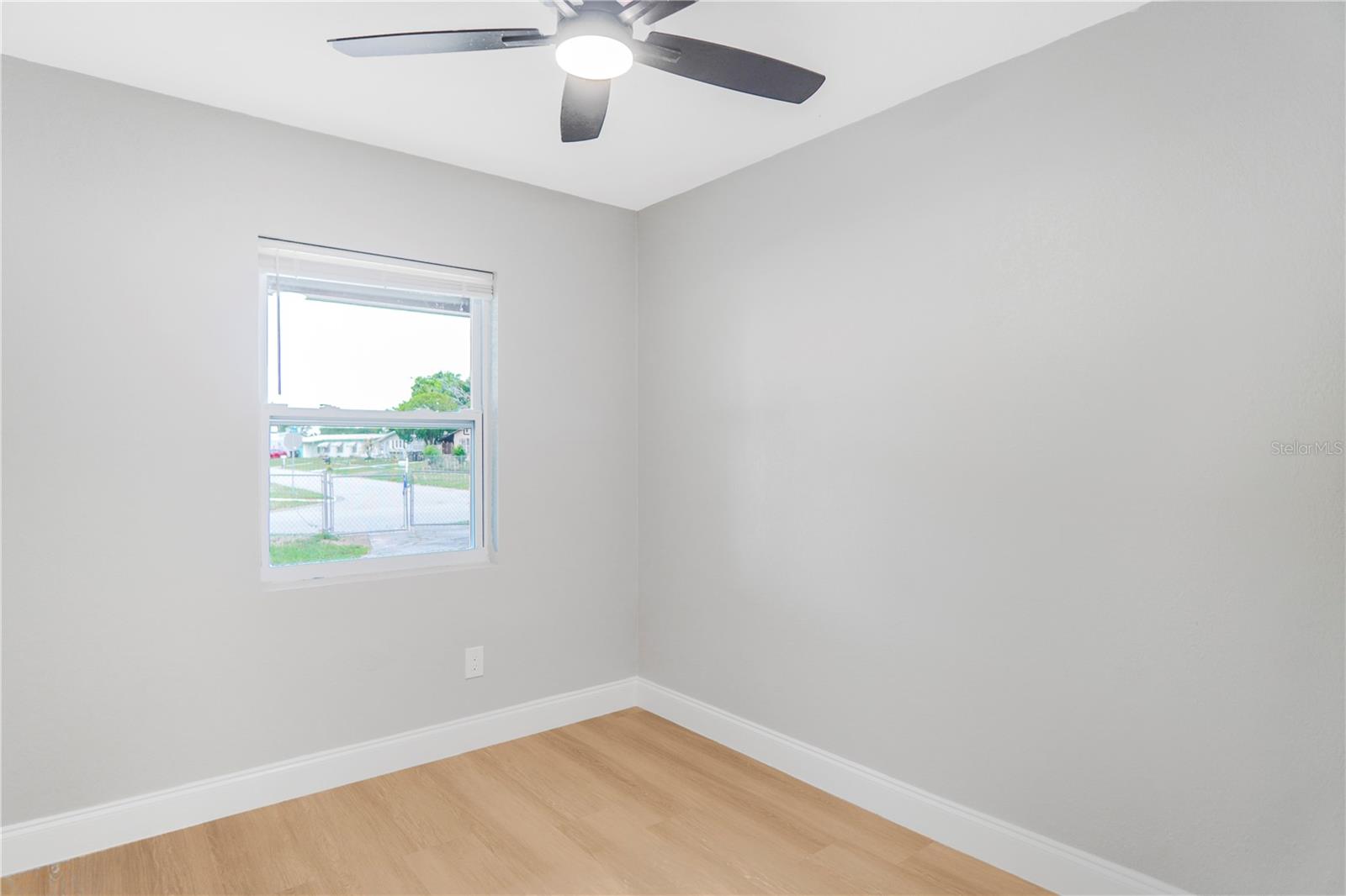 EAST ORLANDO - Residential