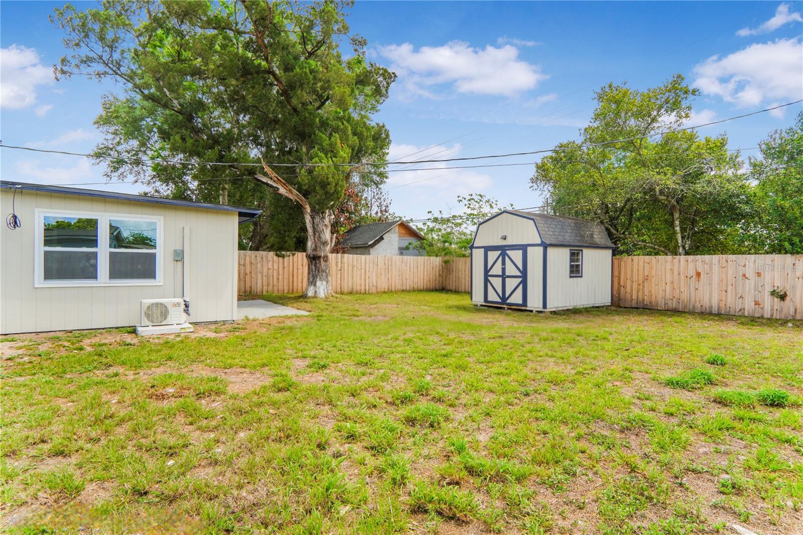 EAST ORLANDO - Residential