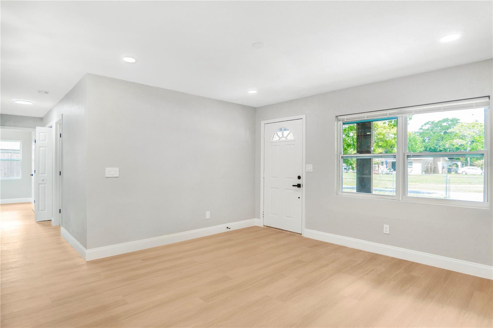 EAST ORLANDO - Residential