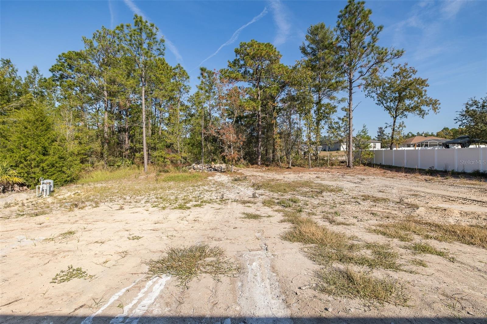 ROYAL HIGHLANDS - Residential