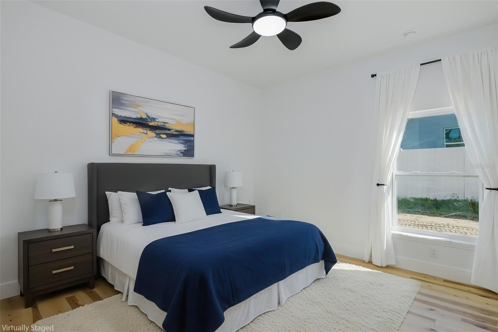 ROYAL HIGHLANDS - Residential