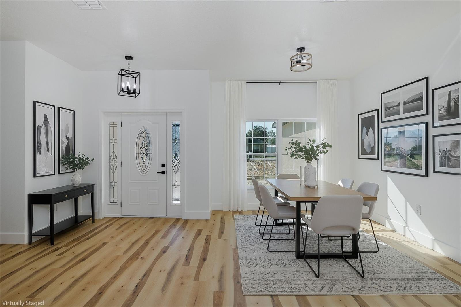 ROYAL HIGHLANDS - Residential