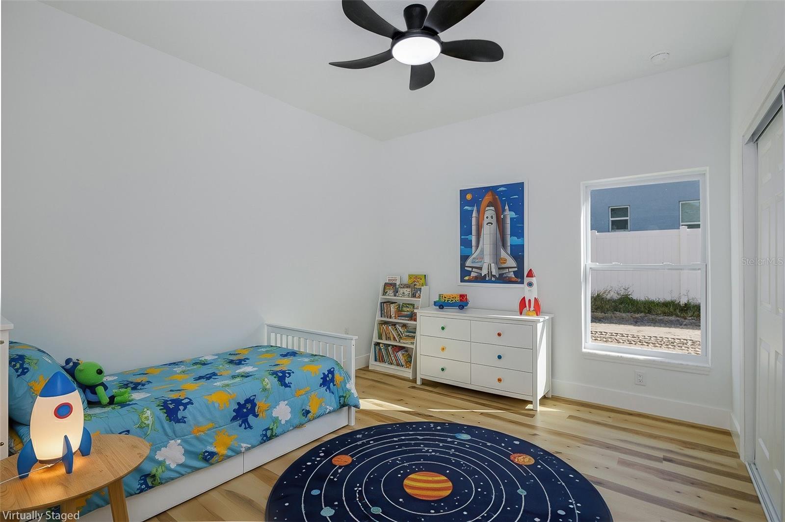 ROYAL HIGHLANDS - Residential