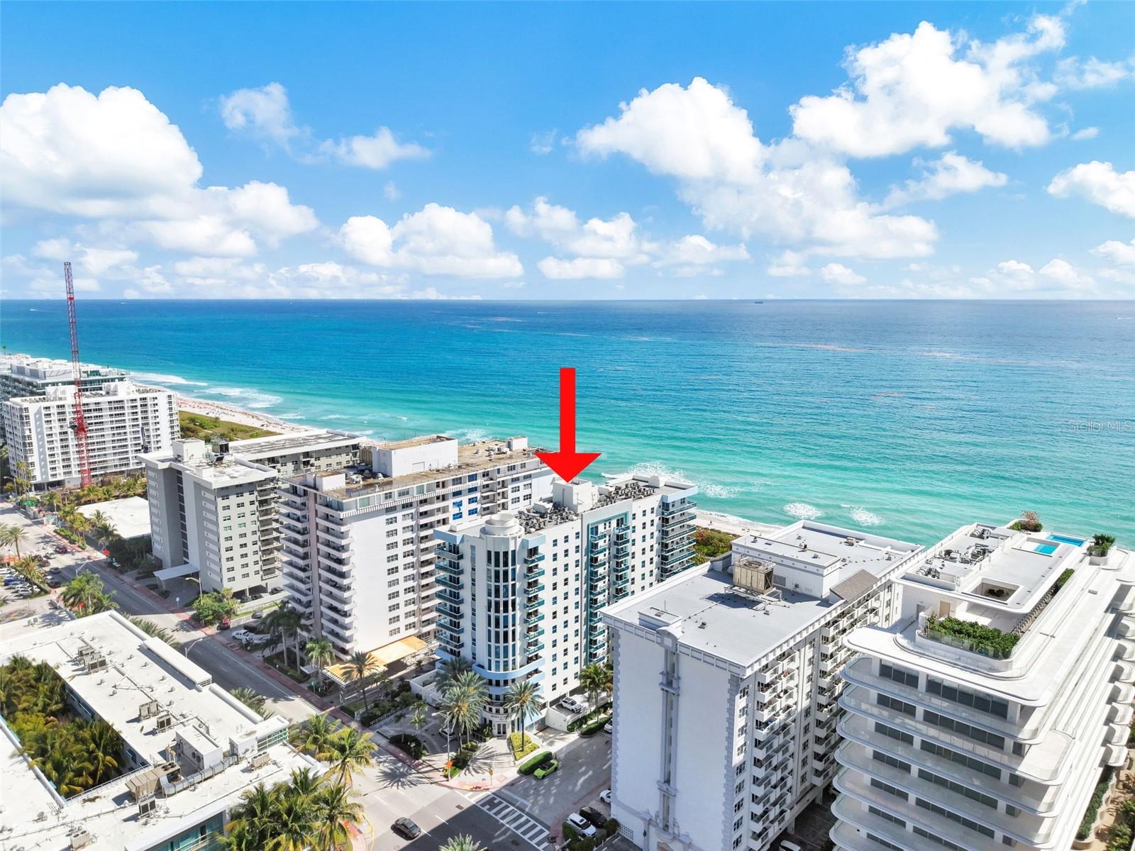 9201 COLLINS AVENUE 821