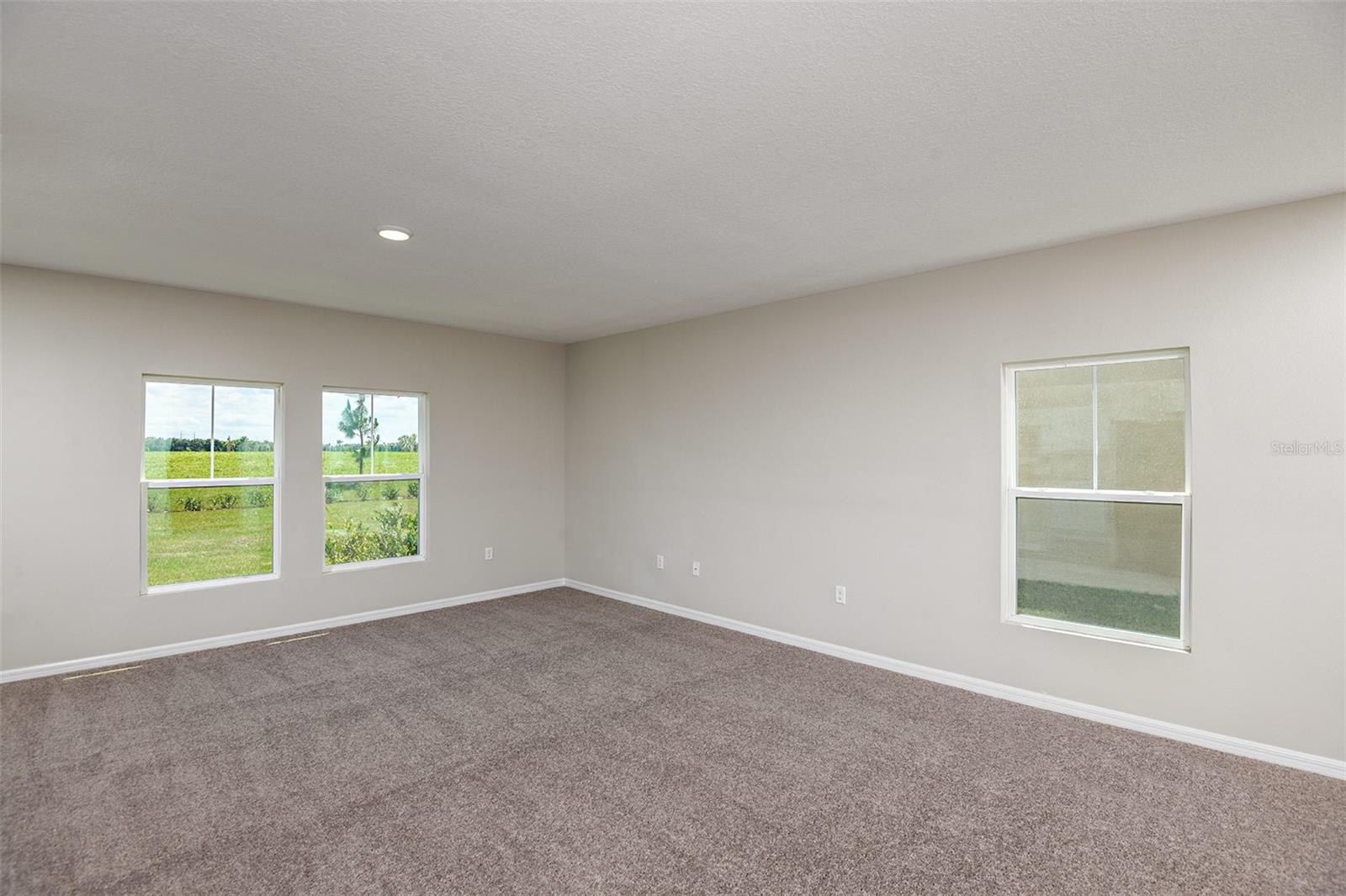 PASADENA RIDGE - Residential