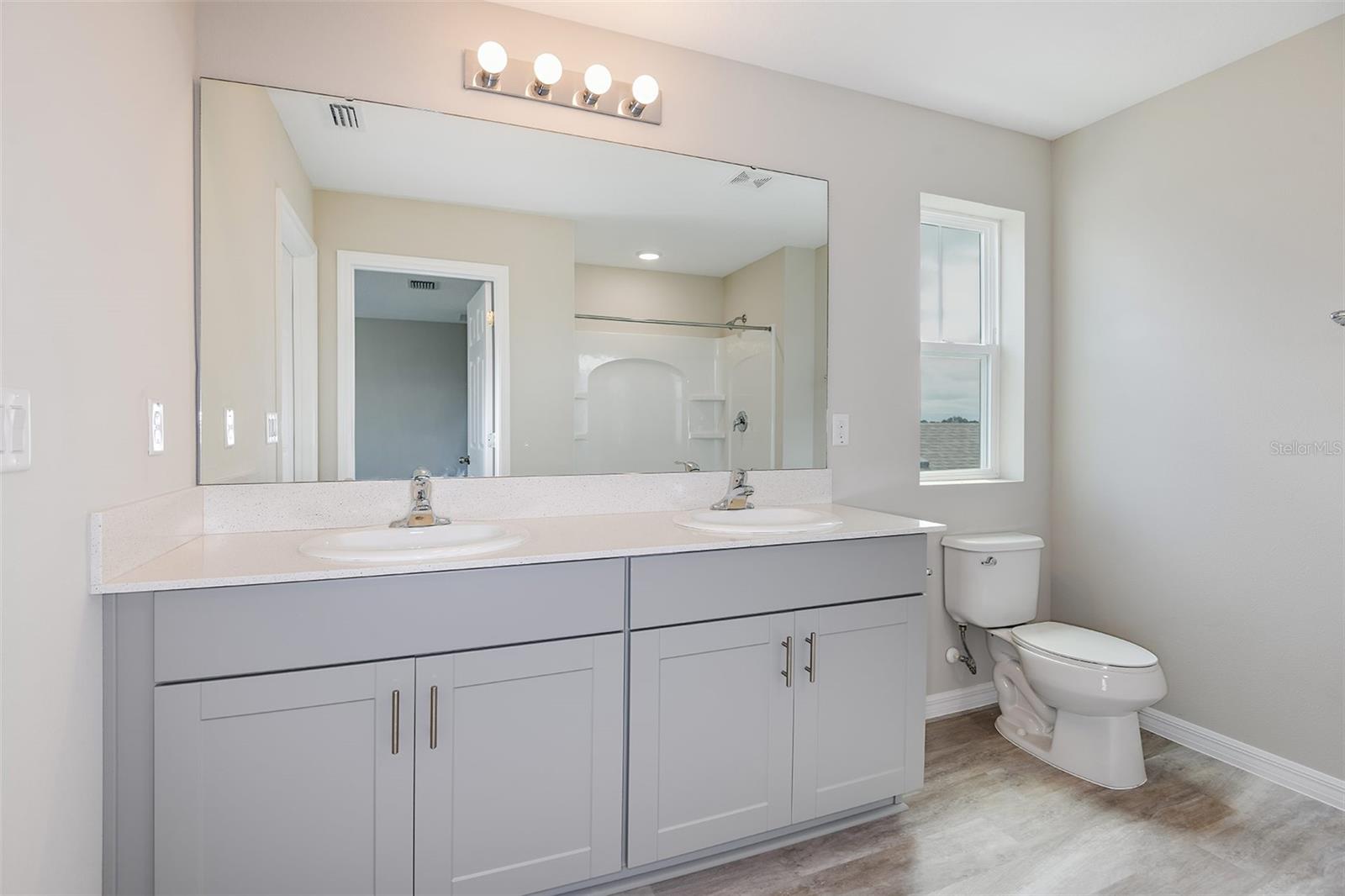 PASADENA RIDGE - Residential