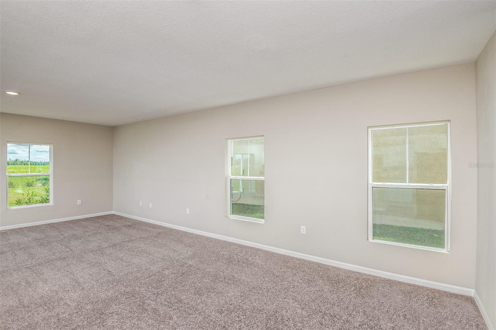 PASADENA RIDGE - Residential