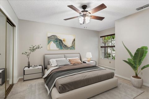 A home in LAKE MARY