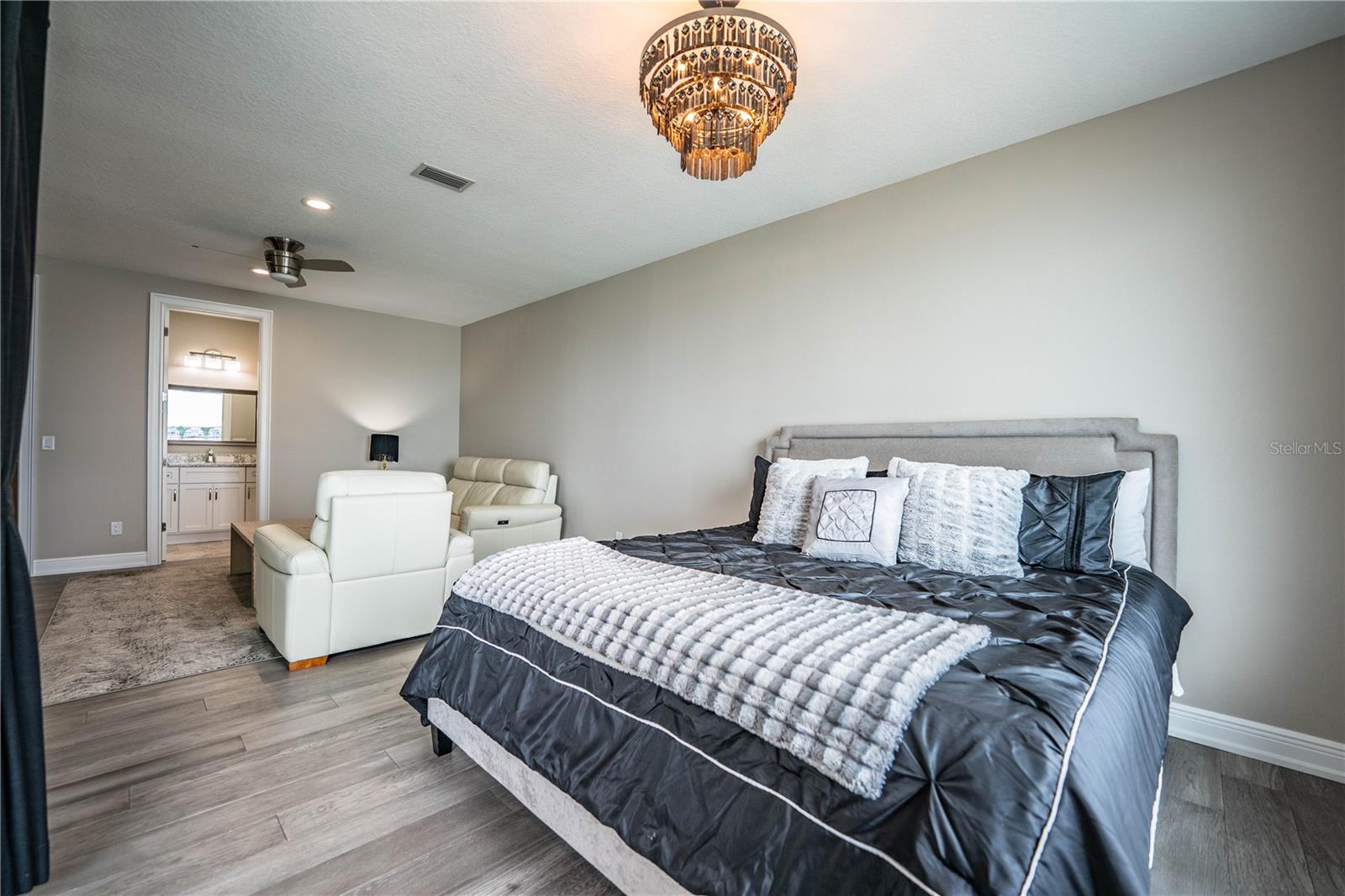 BAHIA SHORES 6TH ADD LOT 9 - Residential