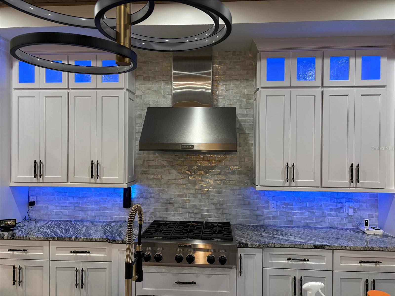 BAHIA SHORES 6TH ADD LOT 9 - Residential